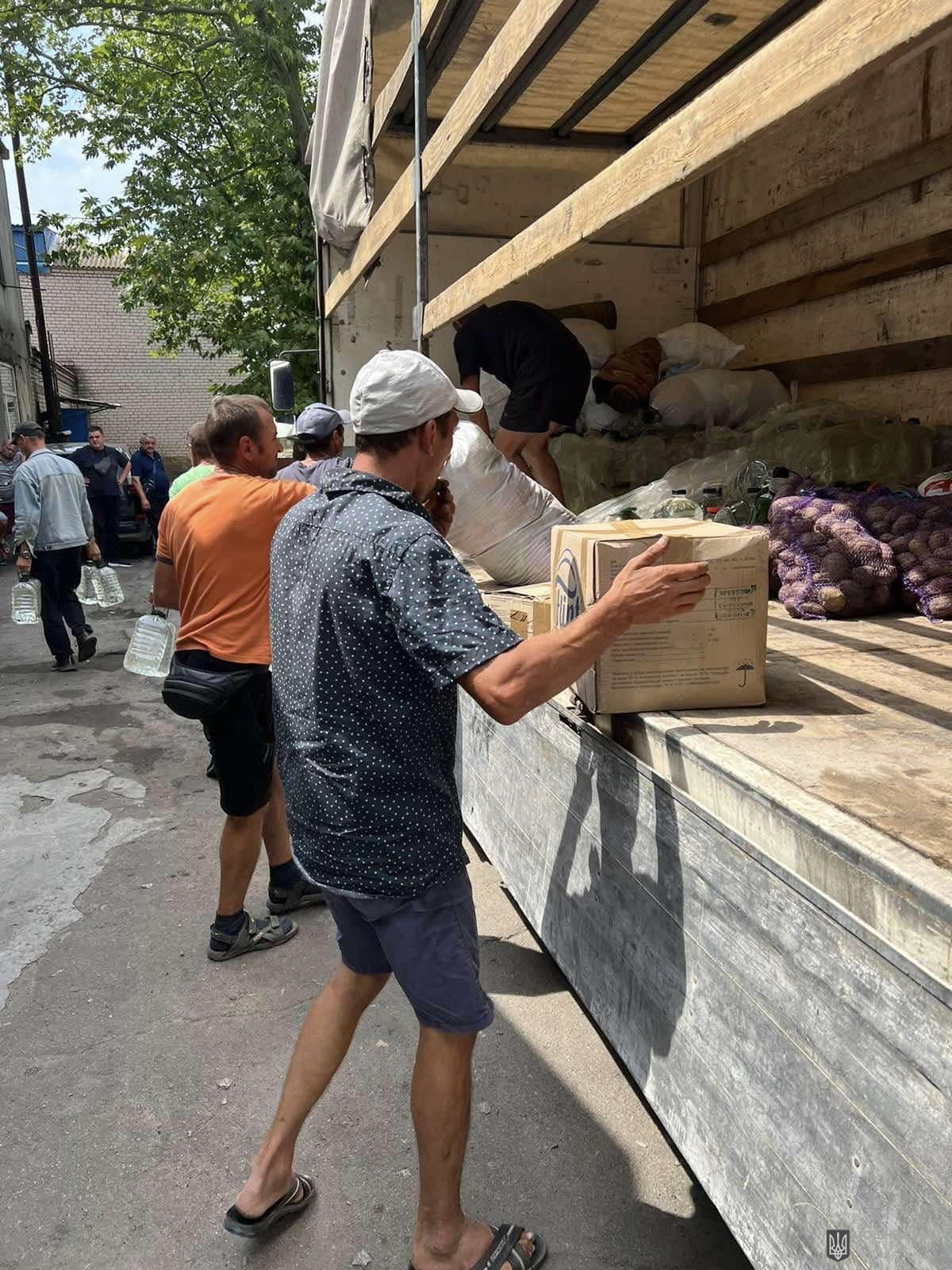 ДОПОМОГУ ВІД МОШНІВСЬКОЇ ГРОМАДИ ДОПРАВЛЕНО НА ХЕРСОНЩИНУ ДОПОМОГУ ВІД МОШНІВСЬКОЇ ГРОМАДИ ДОПРАВЛЕНО НА ХЕРСОНЩИНУ