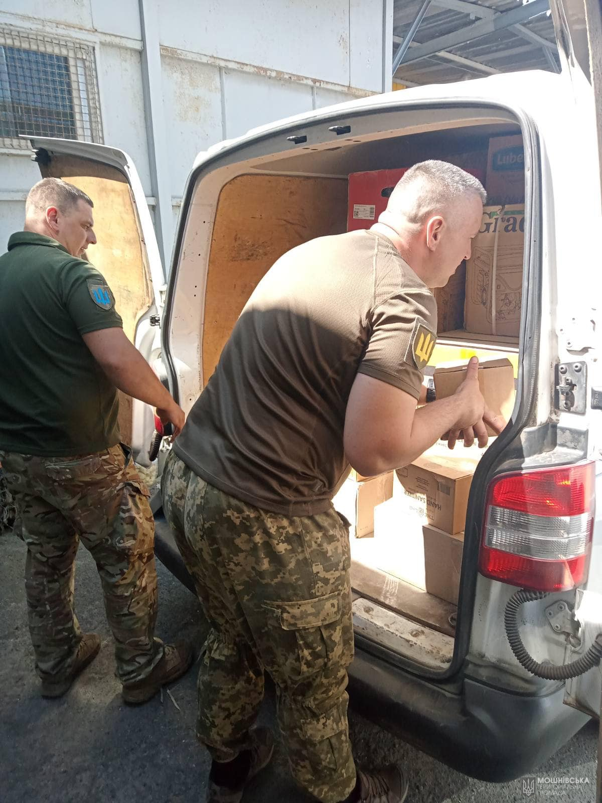 ПОДЯКА ВІД МУЖНІХ ОБОРОНЦІВ 44 ОМБр ПОДЯКА ВІД МУЖНІХ ОБОРОНЦІВ 44 ОМБр