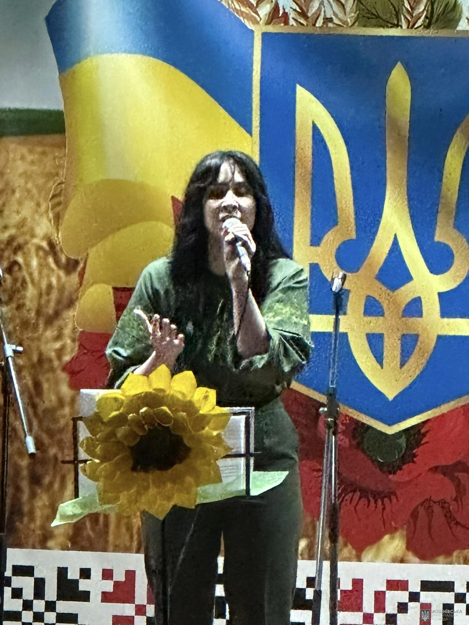 в Мошнівській територіальній громаді пройшли масштабні благодійні акції в вигляді творчих, концертних програм в Мошнівській територіальній громаді пройшли масштабні благодійні акції в вигляді творчих, концертних програм
