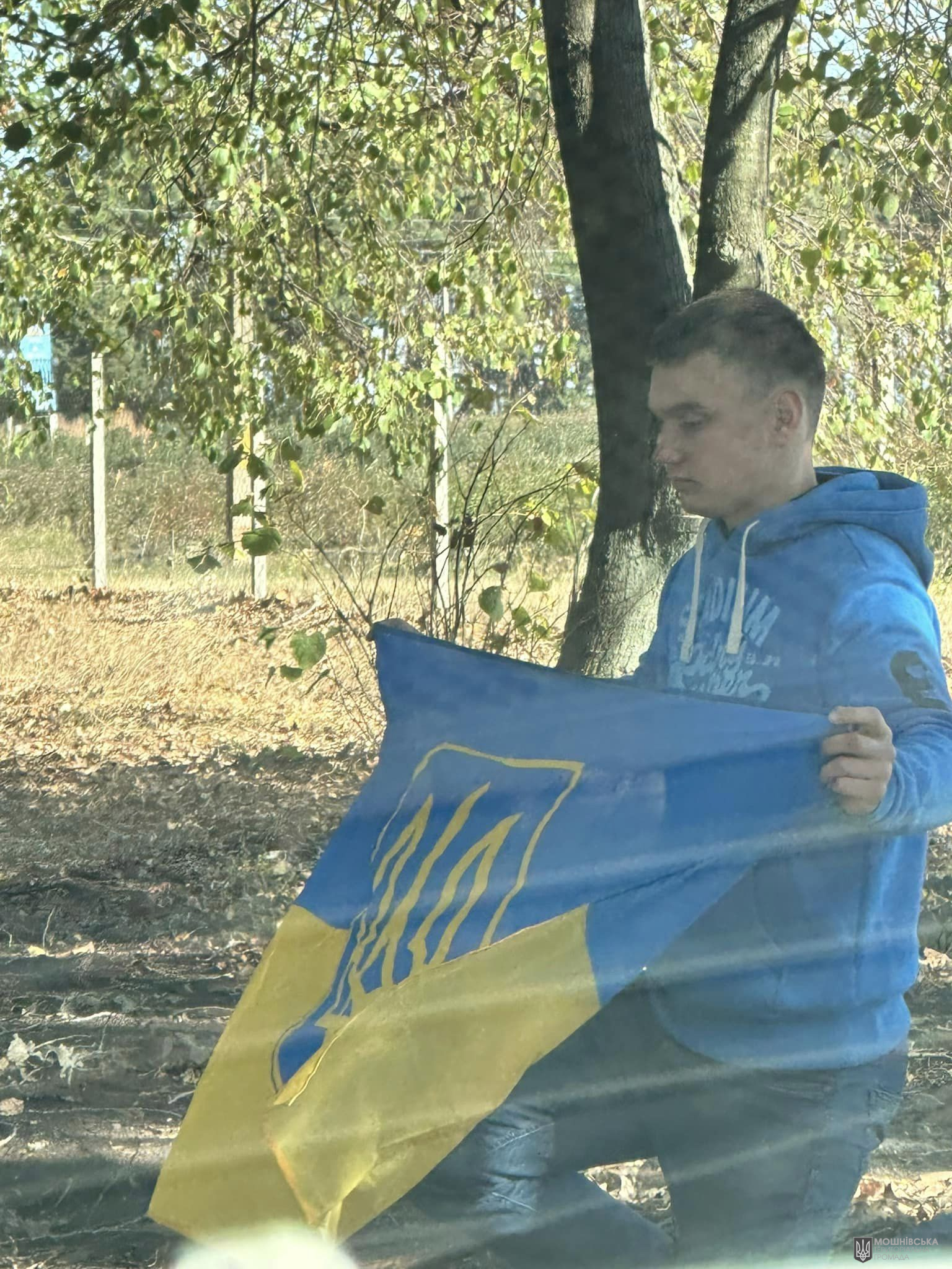 Мошнівська територіальна громада, вся Україна віддали останню шану провівши до життя вічного свого земляка Українського Воїна Захисника Мошнівська територіальна громада, вся Україна віддали останню шану провівши до життя вічного свого земляка Українського Воїна Захисника