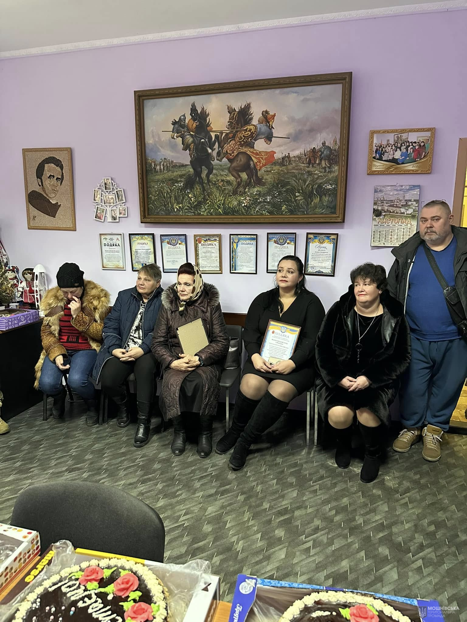 ПРИВІТАННЯ ВОЛОНТЕРАМ ВІД МОШНІВСЬКОГО СІЛЬСЬКОГО ГОЛОВИ БОГДАНА ШКАРБУТИ ПРИВІТАННЯ ВОЛОНТЕРАМ ВІД МОШНІВСЬКОГО СІЛЬСЬКОГО ГОЛОВИ БОГДАНА ШКАРБУТИ