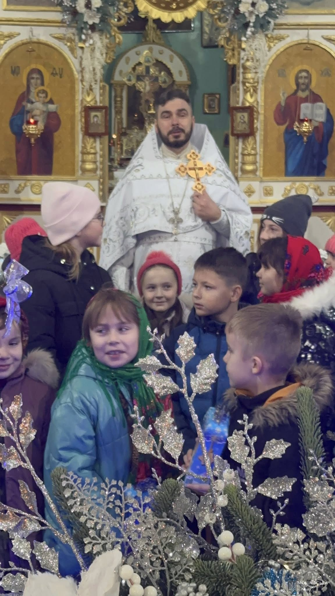 Сьогодні 23 квітня відзначає свій День Народження настоятель Спасо Преображенського Храму с. Мошни, проієрей Олег Мархалевич Сьогодні 23 квітня відзначає свій День Народження настоятель Спасо Преображенського Храму с. Мошни, проієрей Олег Мархалевич