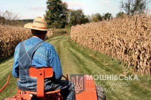 Уряд нарощує програми підтримки українських фермерів, щоб сприяти успішному розвитку ринку землі в країні