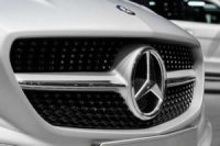 Mercedes відкликає близько мільйона автомобілів через небезпечний дефект