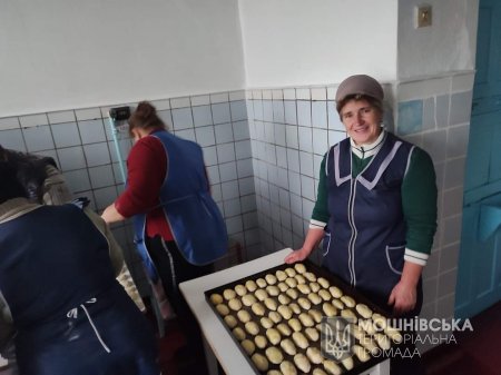 Працівники ЗДО "Сонечко" вчергове долучились до збору продуктів для ЗСУ