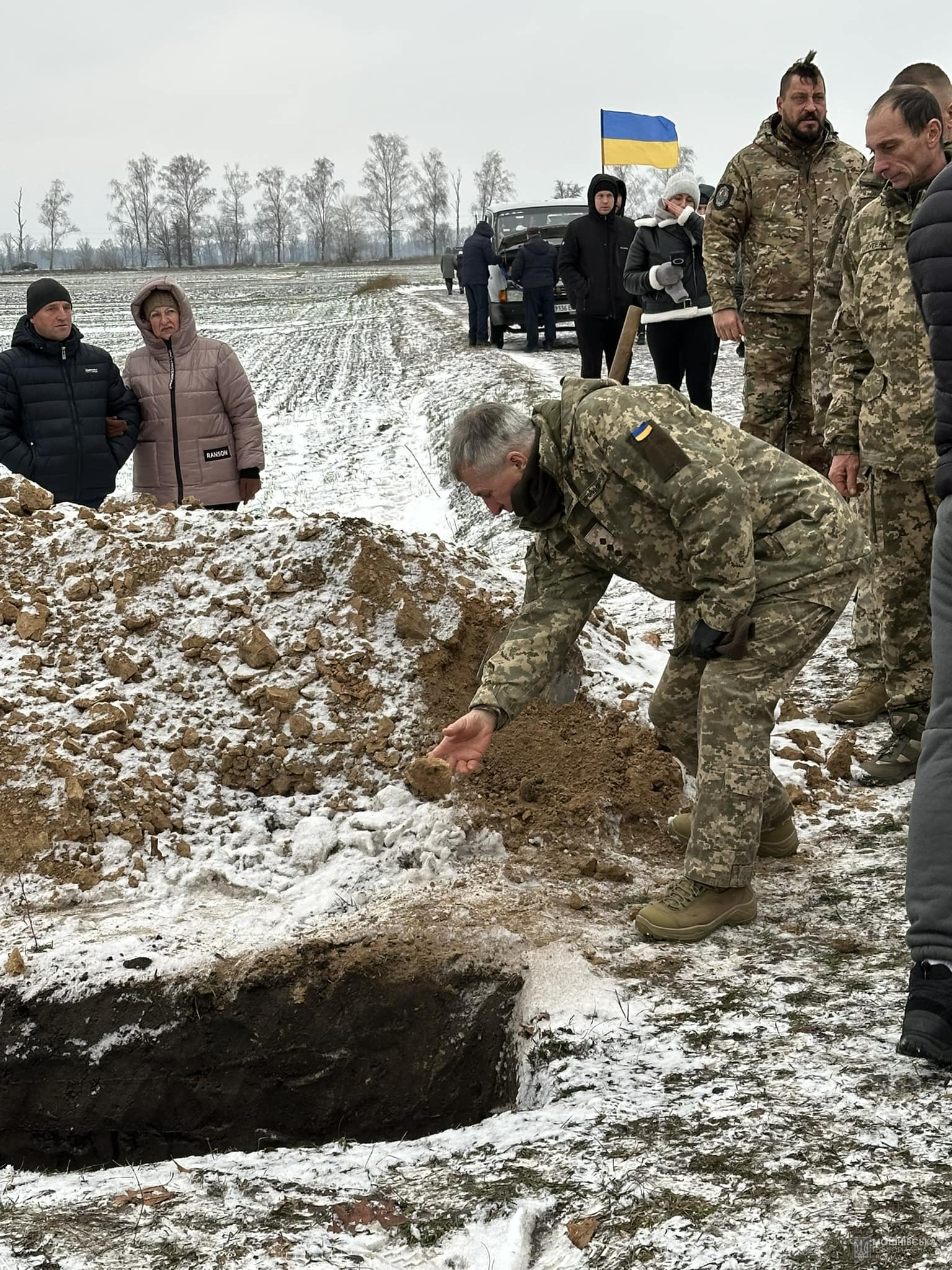 Мій син Герой, Герої не вмирають... Мій син Герой, Герої не вмирають...